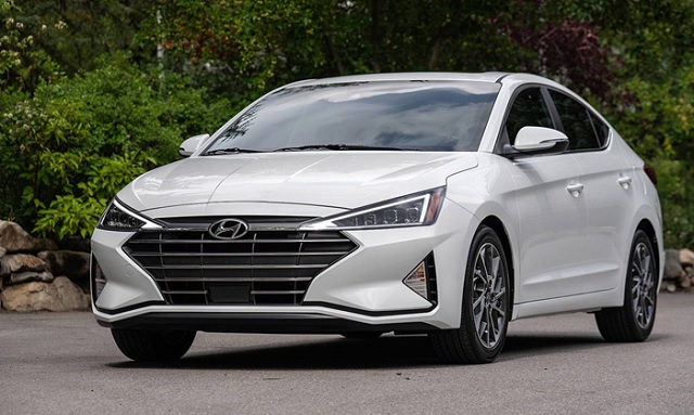 Hyundai Elantra 2020 Khuyen Mai